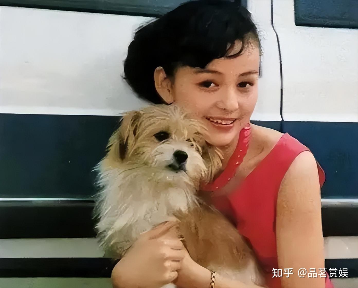 性感美艳"雪姨"王琳:23岁出道31岁爆红,年过半百身材依旧火辣