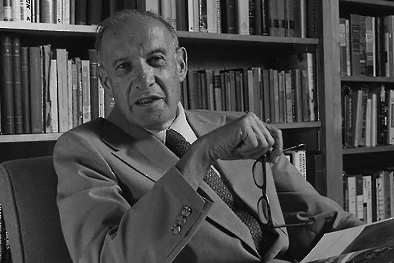 better than 德鲁克. (peter drucker) 想起在《疯狂的赛车》里