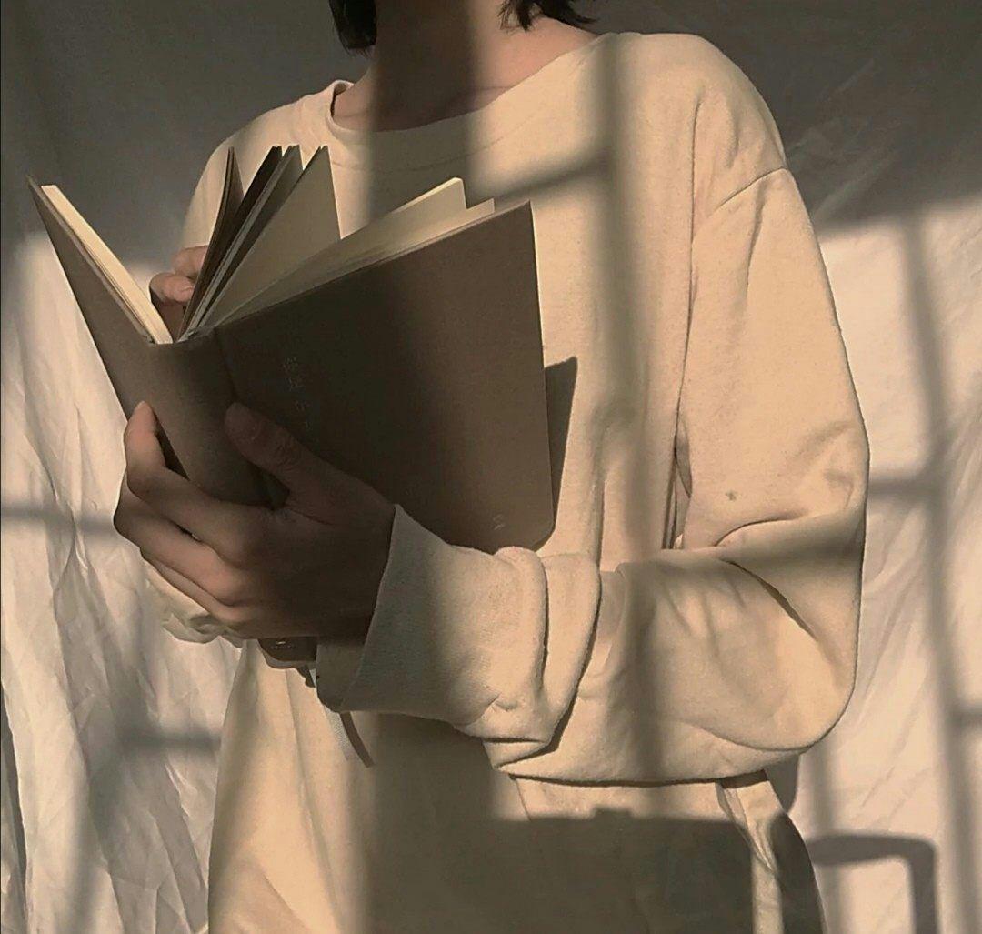 有没有类似这样的头像侧身图