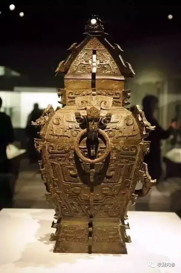 中国藏家争先购回被"掠夺"文物丨无可厚非 但须理性