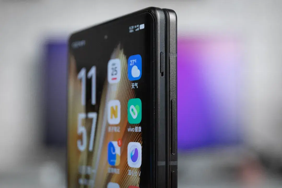 vivoxfold3更适合苹果用户的折叠屏6999元起