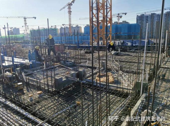 预制剪力墙是如何施工的?正反面实例展示 - 知乎