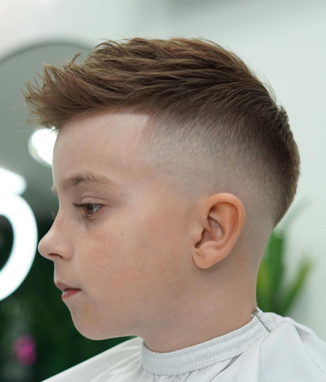 2022新年小男孩怎么剪毛寸头飞机头雕刻发型款款帅到停不下来