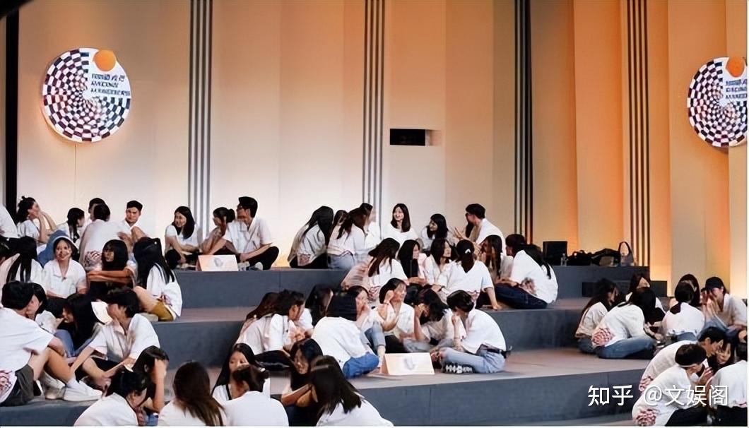听完汪涵在新综艺中的这番话,才知他为何能从抬柱子到“台柱子” - 知乎