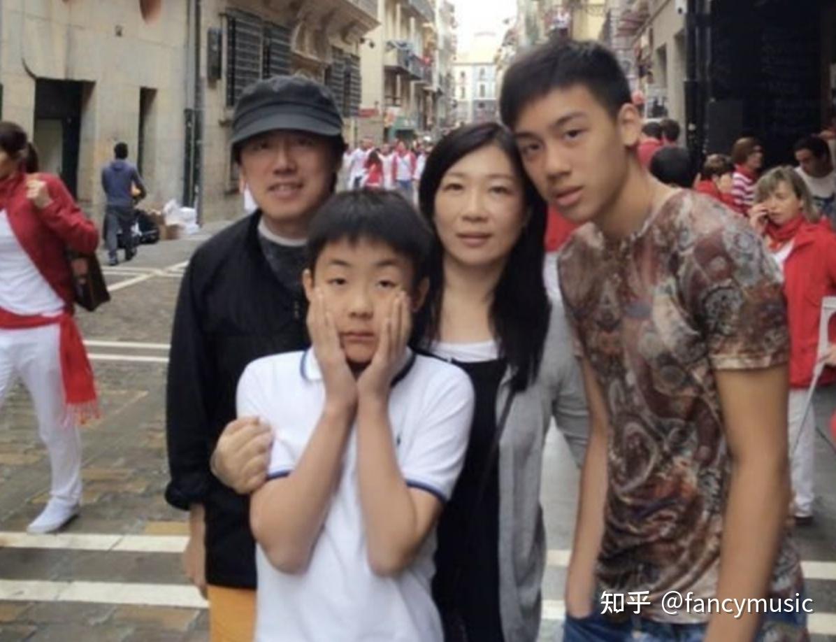 苦情歌王子张宇这一生幸运的是遇上十一郎是妻子也是贵人