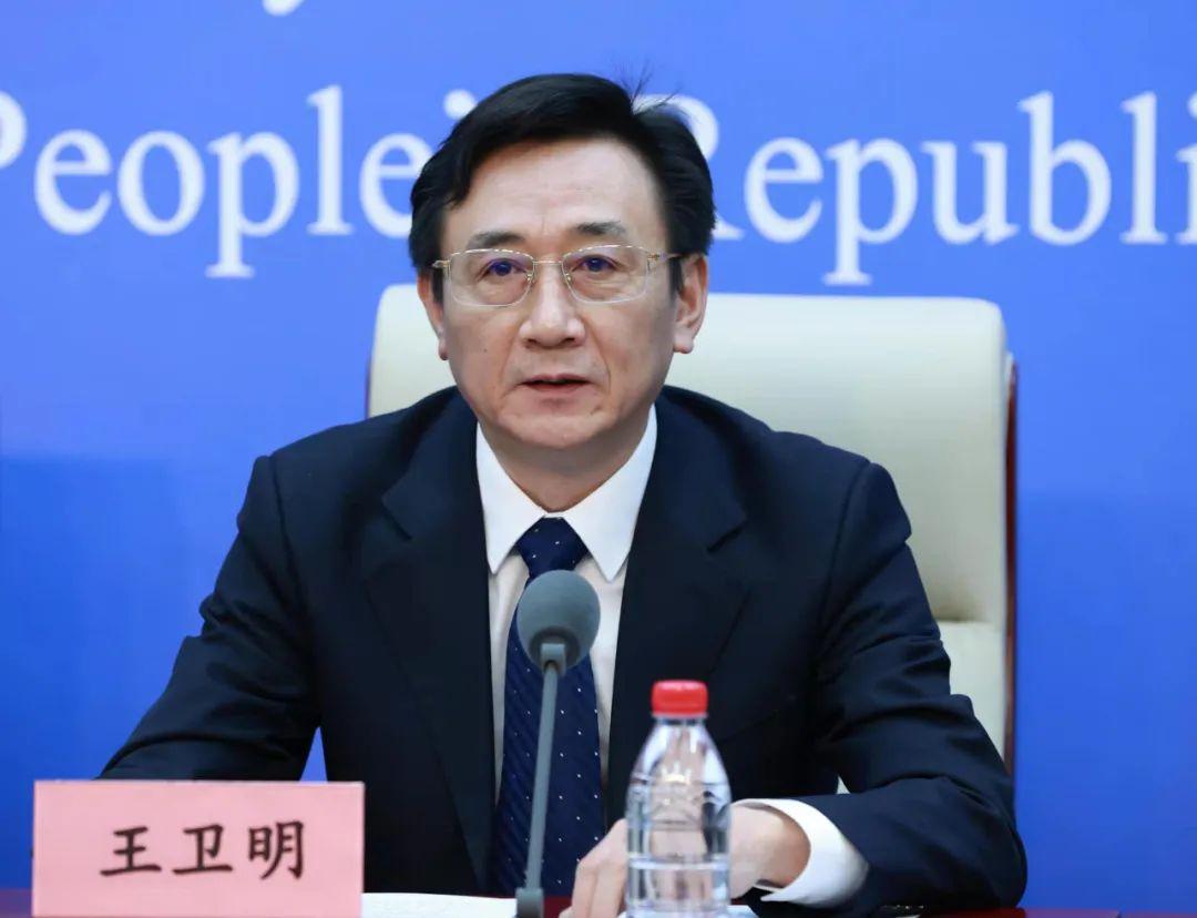 2021年汽车工业发展的总体情况首先请王卫明司长介绍2021年汽车工业