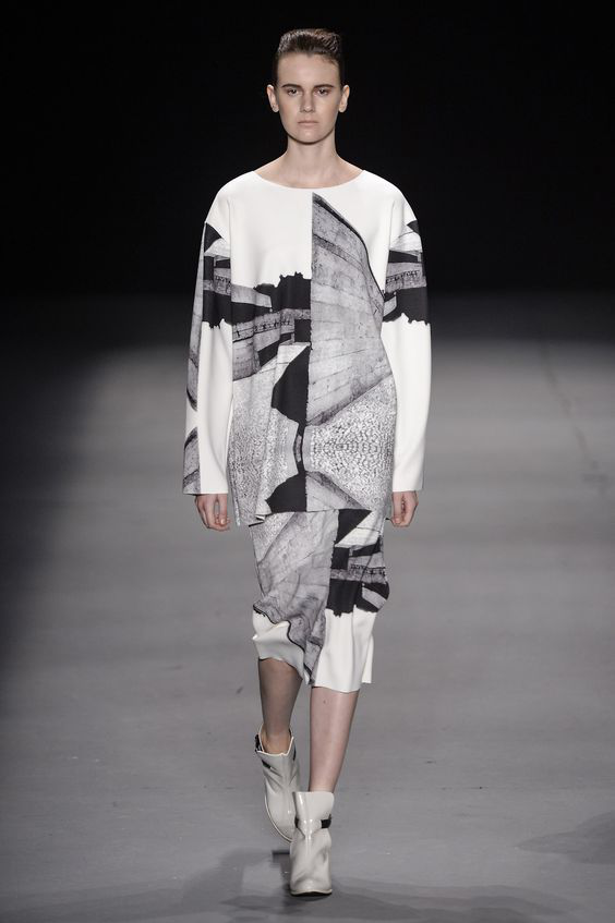 以下介绍一些常见的图案风格,便于同学们掌握更多印花图案的设计方法