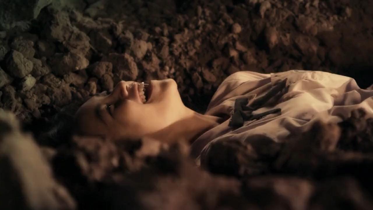 第一视角醒来就有超美女友