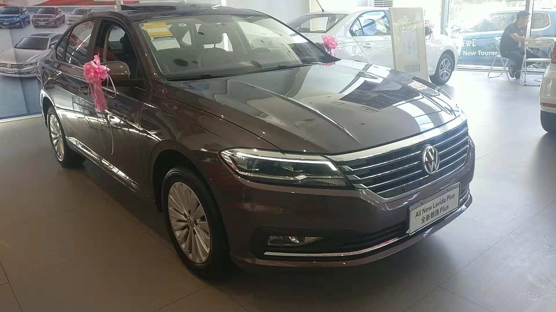 新朗逸强行对标速腾结果被宝来指名道姓喊弟弟