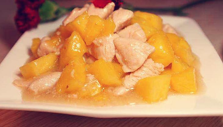 熟菠萝做菜,有哪些简单好吃的做法?