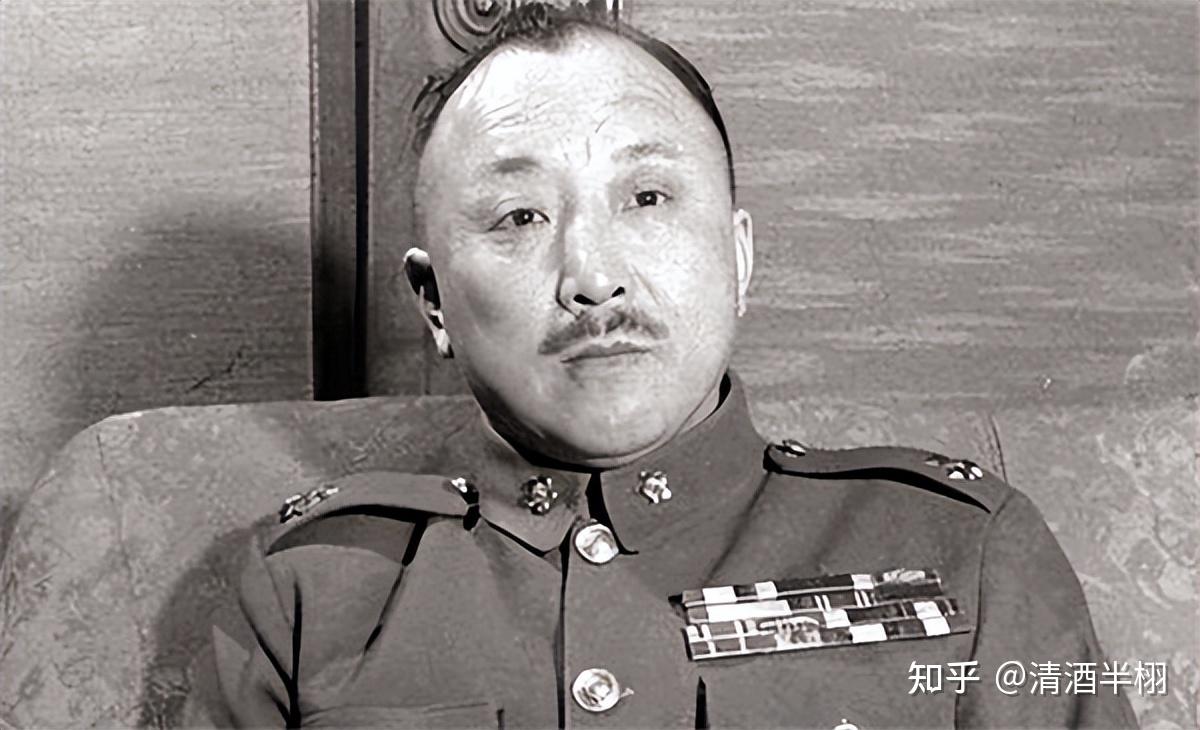 周总理邀请卫立煌回国后,8位元帅设宴招待,毛主席:你是有功的 - 知乎