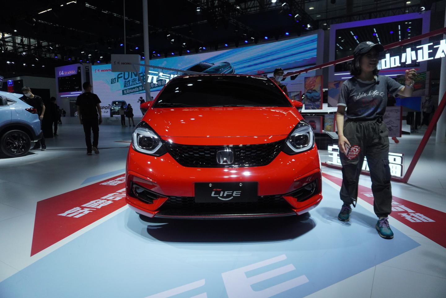 本田life亮相广州车展神车飞度的呆萌兄弟