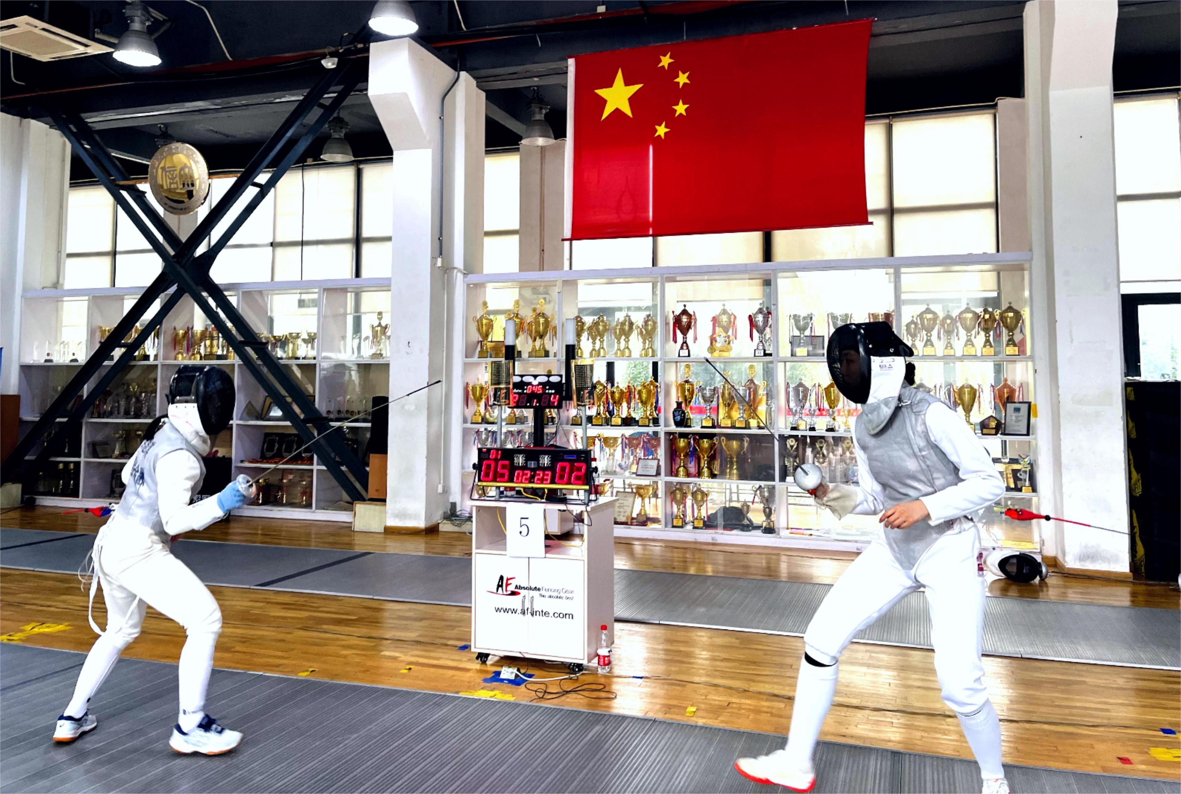 击剑为盟 撒欢联动