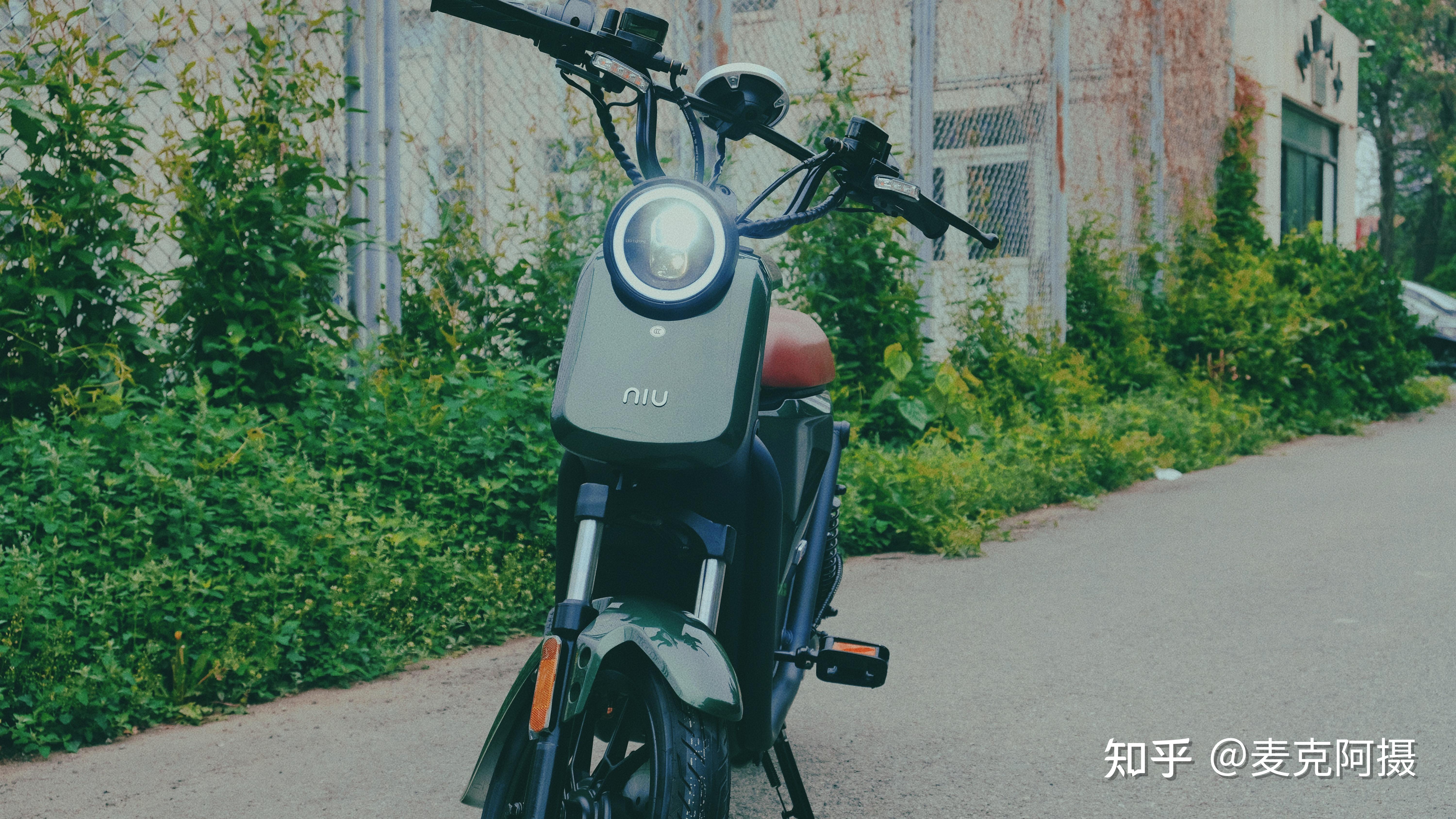 我的高品质通勤生活从小牛电动uqi丛林绿都市版开始