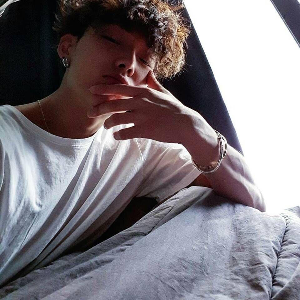 除了地下rapper,你觉得爱豆界哪些人的rap很好