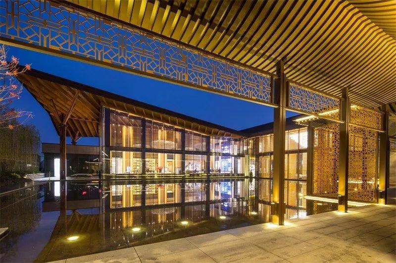 笛东臻品"一府天下先"江阴旭辉·澄江府