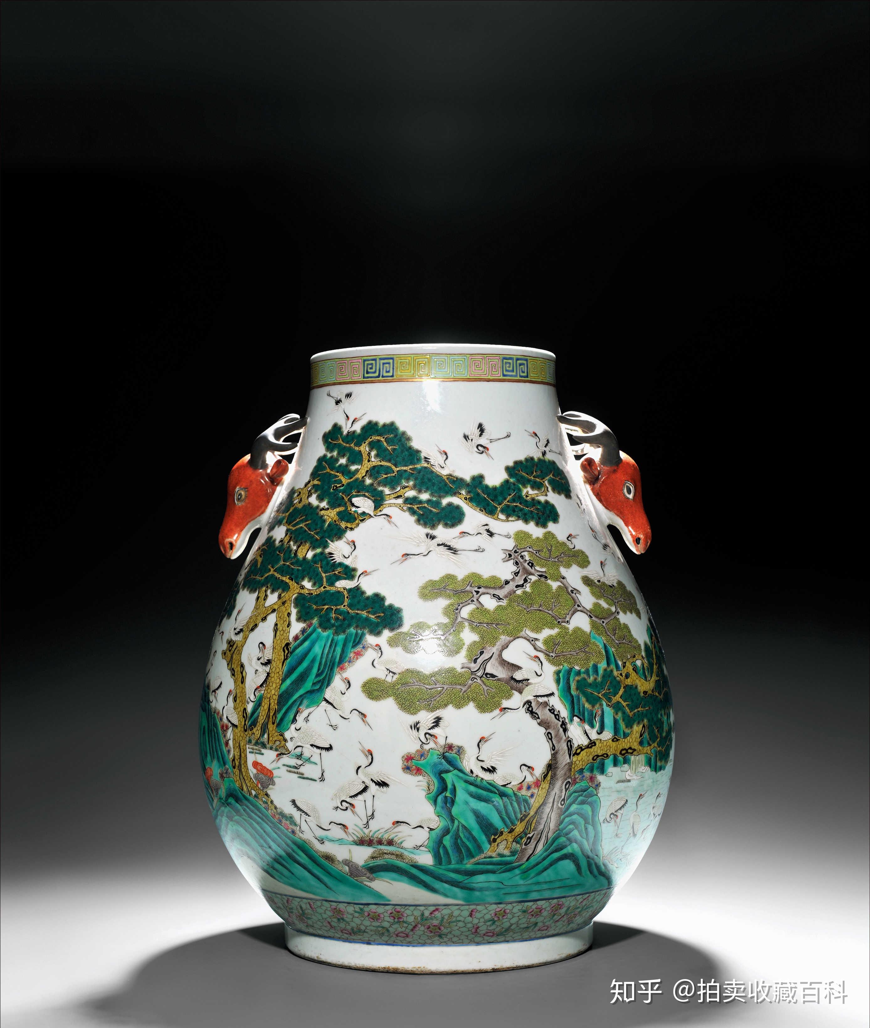 第14名 清光绪 粉彩松鹤延年图鹿头尊