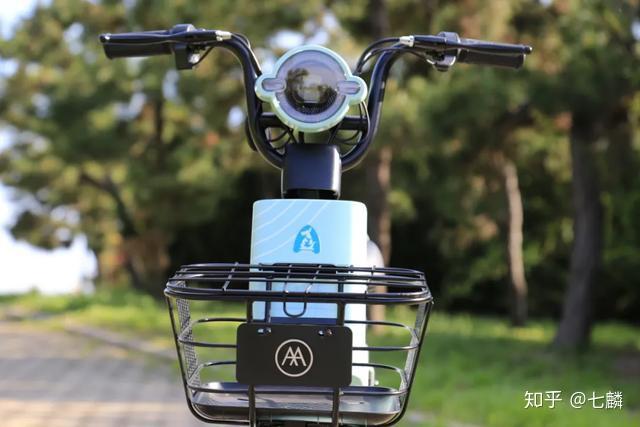 爱玛小蜜豆袋鼠车更适合宝妈宝爸入手的新国标电动自行车