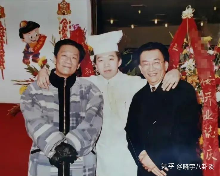 侯军是侯宝林的孙子、侯耀华的独子、师胜杰的徒弟,为何没说相声 - 知乎