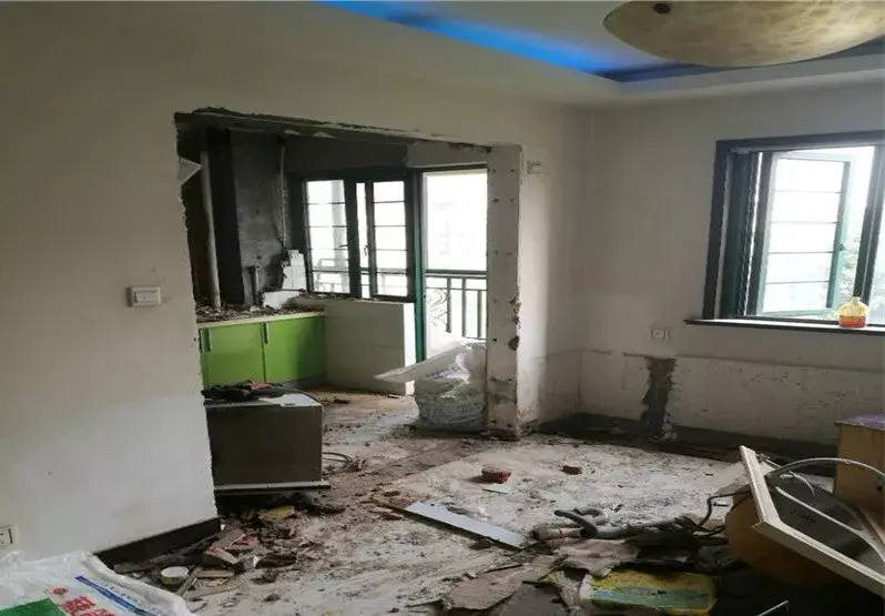 装修前 zhuanlan.zhihu.com