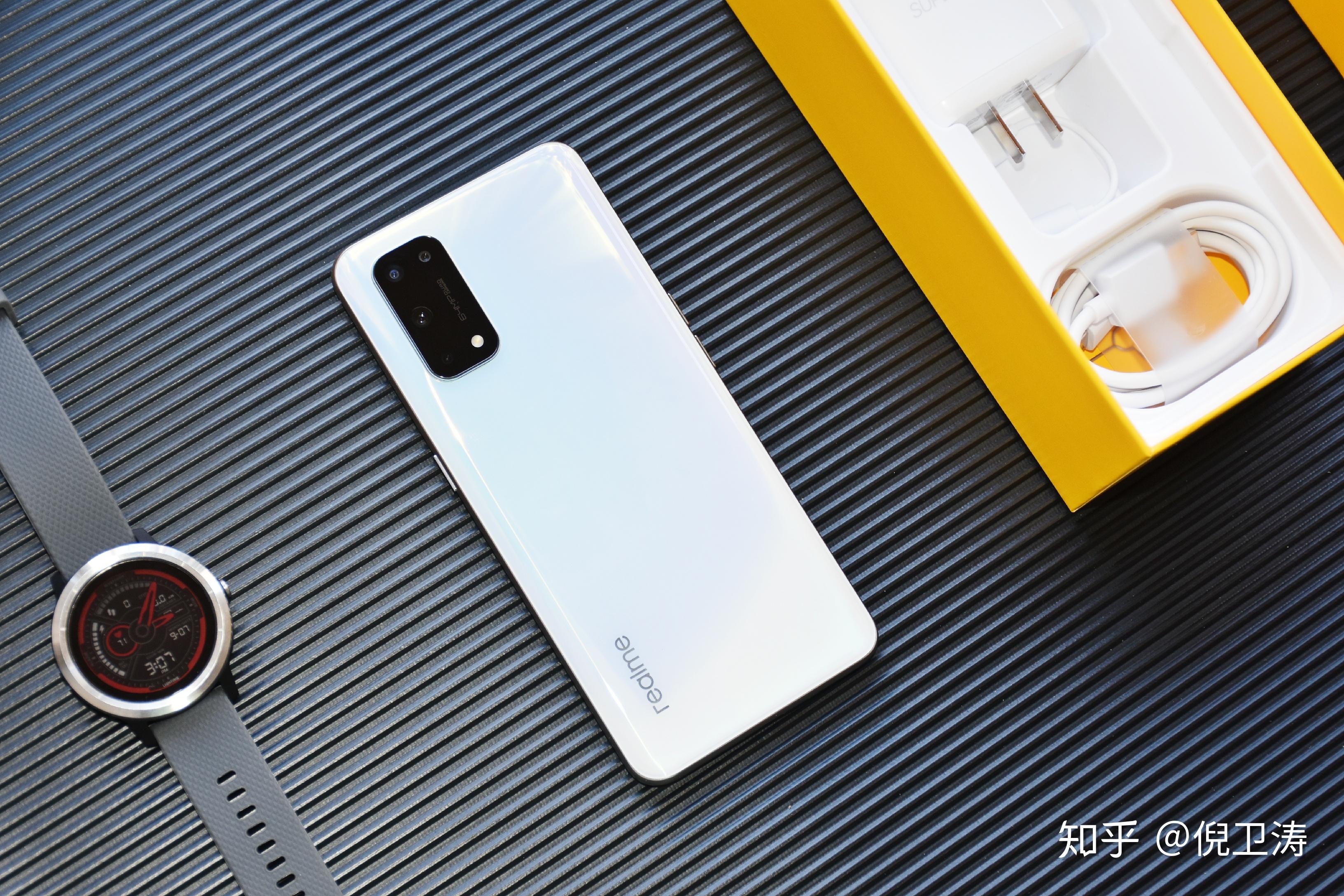 真我x7pro5g开箱幻梦白如玉在手轻薄高颜