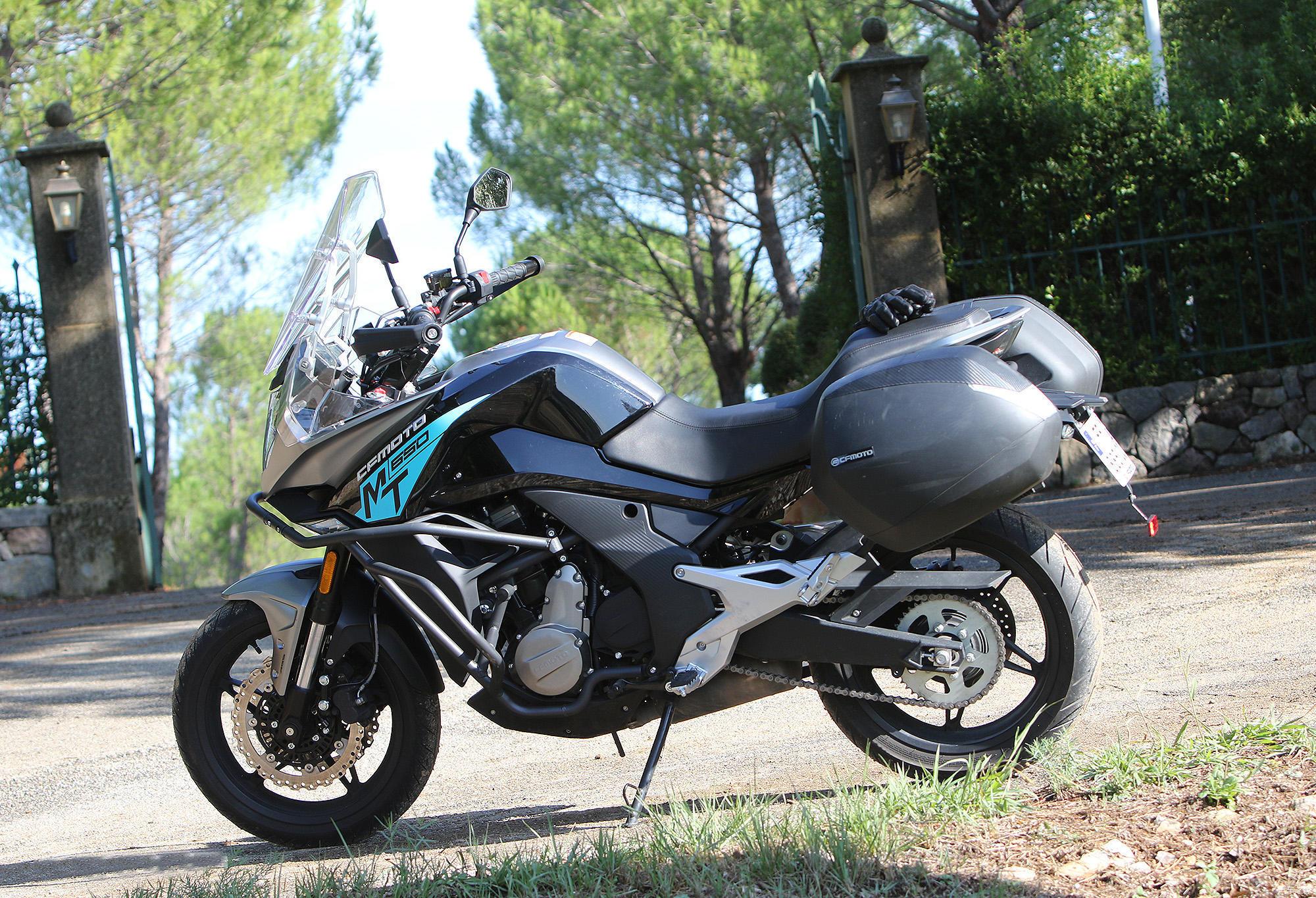 越野能力欠佳 铺装路面的摩旅利器 春风650mt车型详解