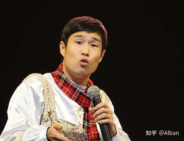 谈及小沈阳,大家对他最深的一个标签就是喜剧小品演员.