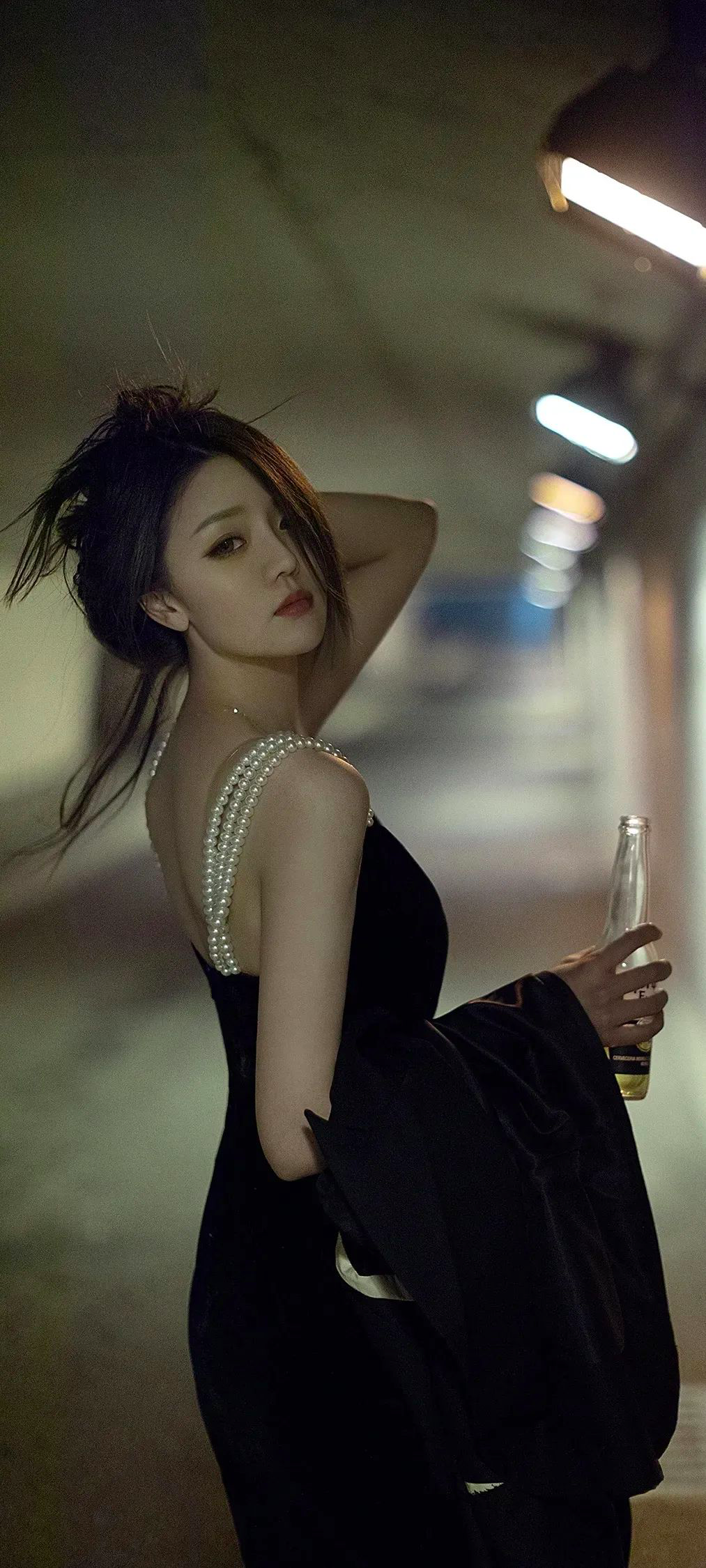 壁纸性感漂亮美女写真照片