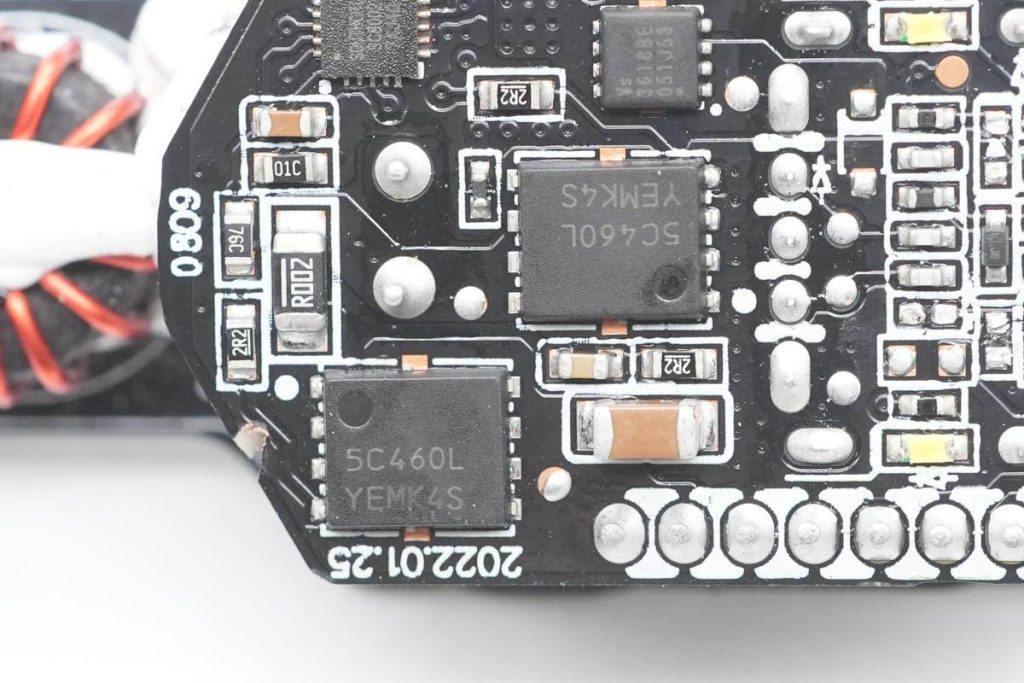 拆解报告oppo80w超级闪充车载充电器ccb7jach