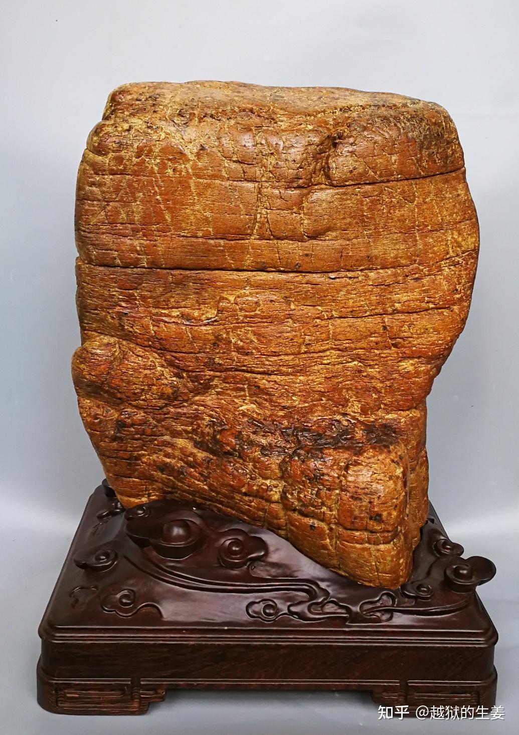 矿物成分以绿泥石,透闪石 ,镁,铁,铜,硅酸盐为主要成分,伴有叶腊石,绢