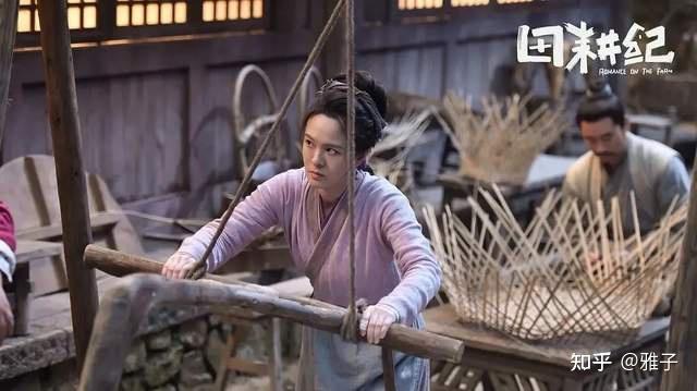 二房媳妇就是一个活宝,蒋诗萌的喜剧特色让二房媳妇这个角色在这部剧