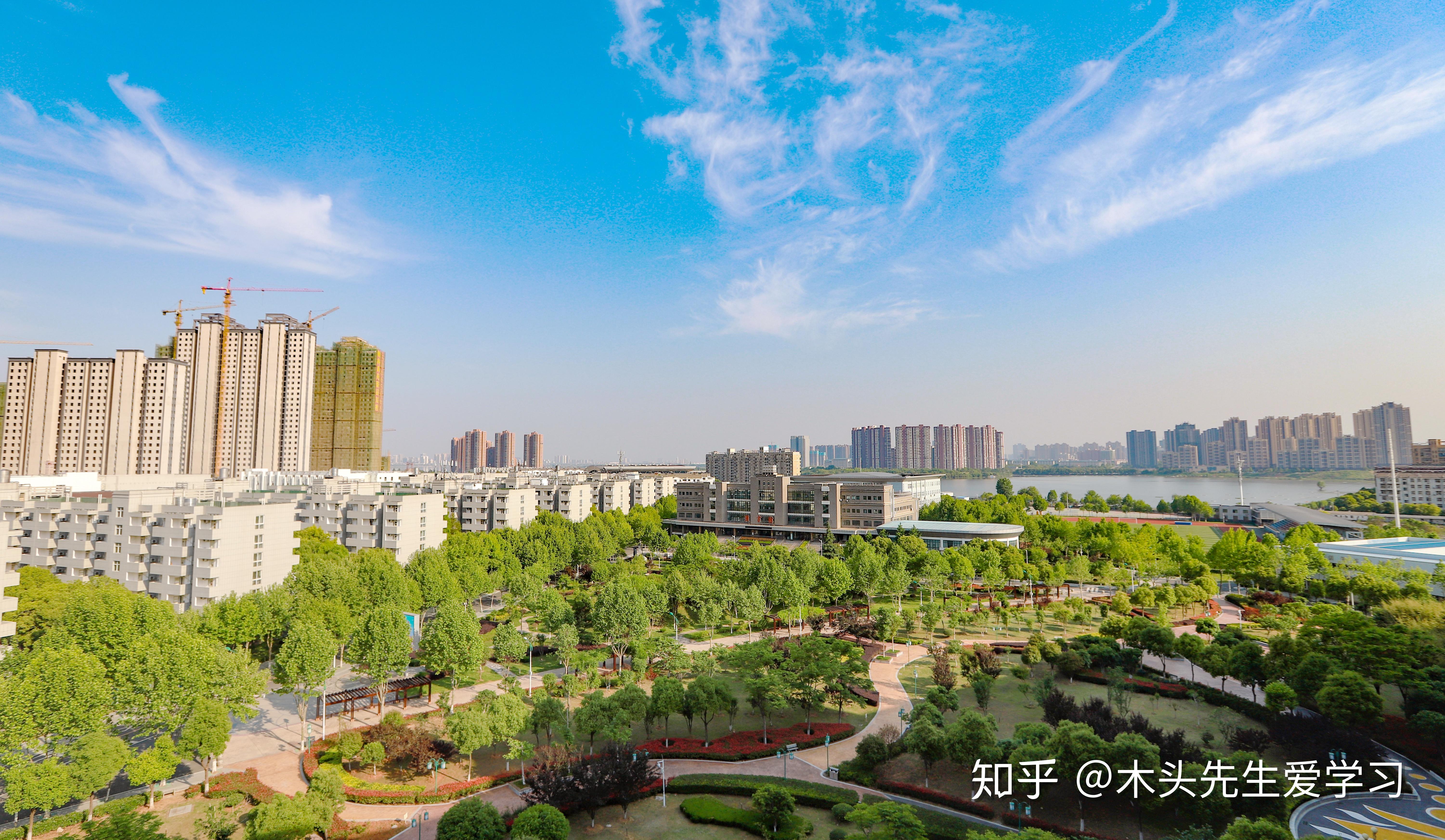 院校介绍:武汉城市职业学院