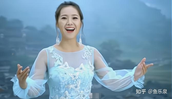 清流女歌手雲朵:從打工妹到刀郎徒弟,再到五次放歌央視春晚歌星