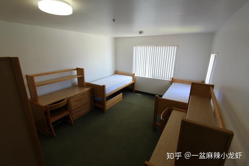 加州大学欧文分校宿舍介绍