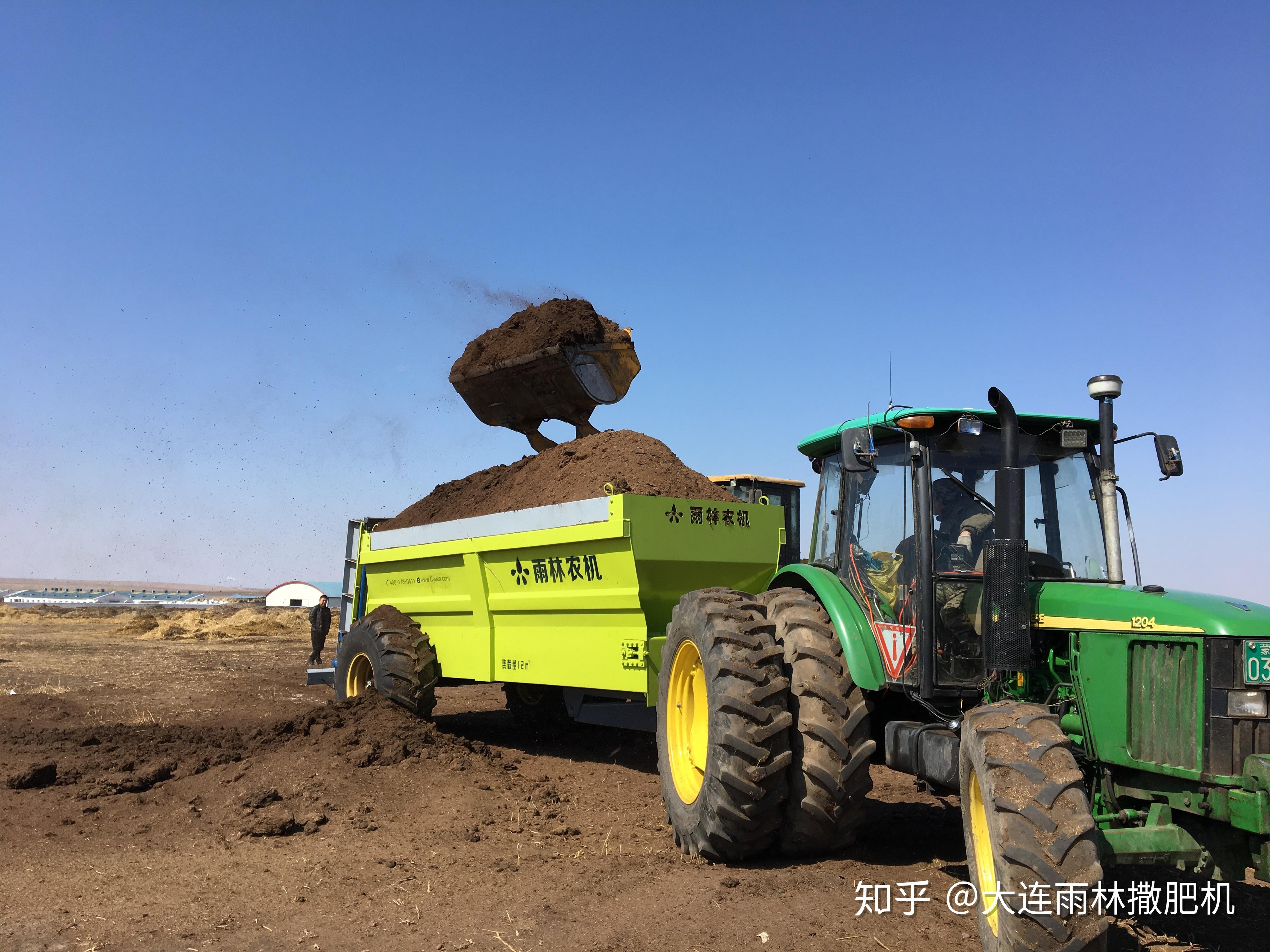 【雨林撒肥机撒粪车】撒粪"新神器"解决高效施用有机肥难题!