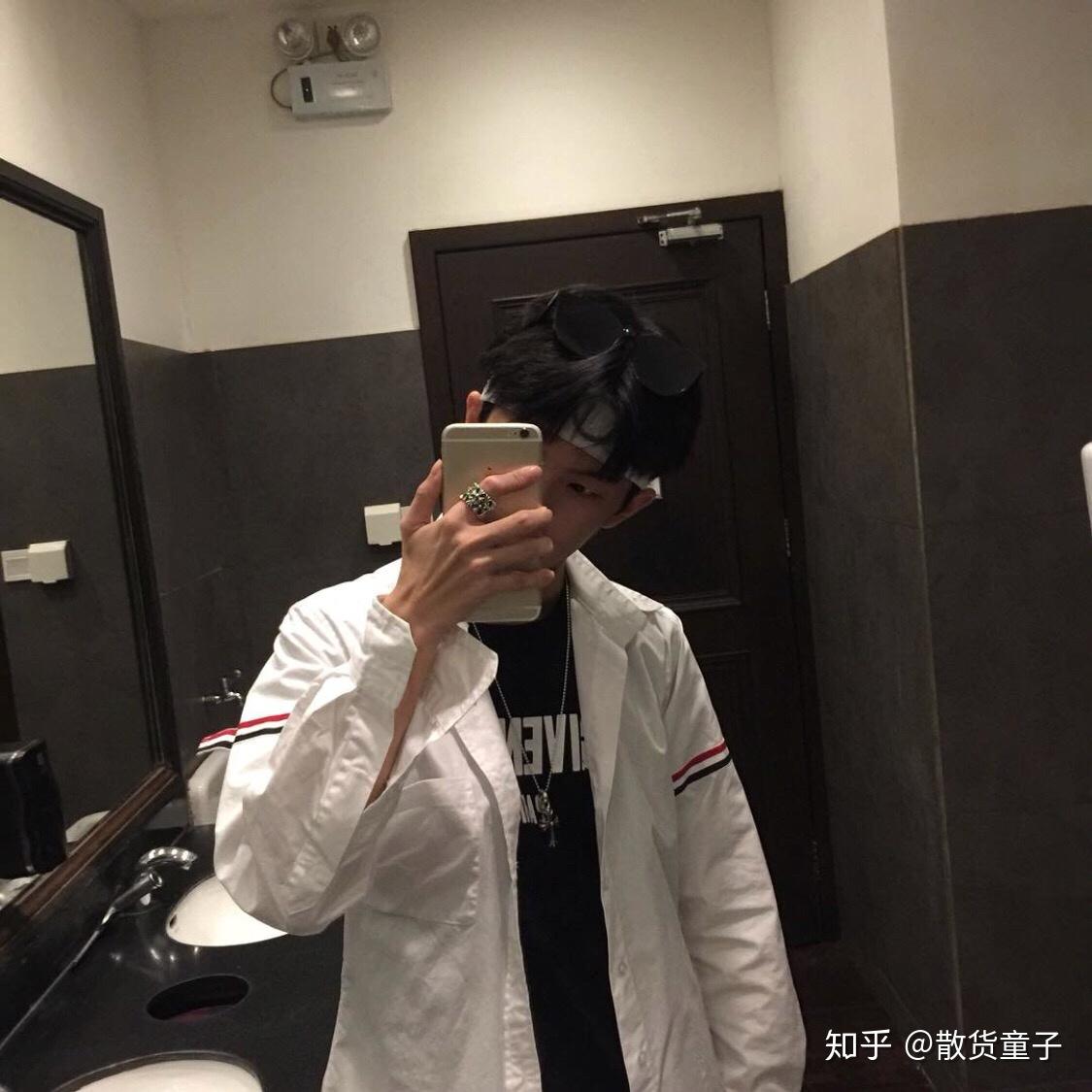 怎么穿tb的衬衫才不会有媚俗的即视感?,想把衬