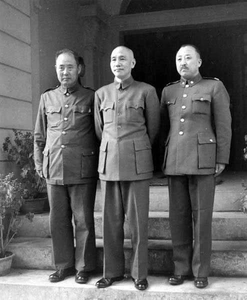 傅作义:粉碎内蒙独立、收复失地的抗日英雄,率25万人和平起义 - 知乎