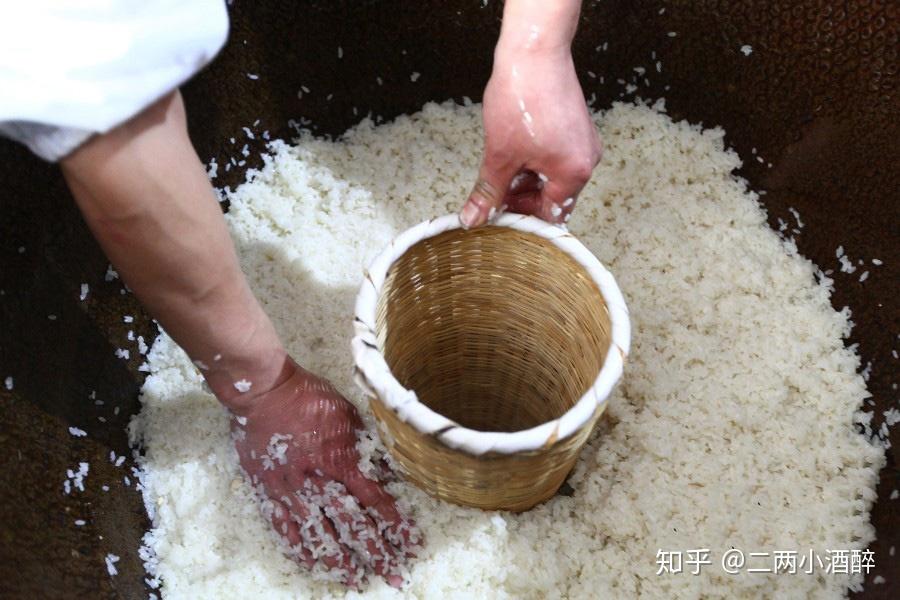 米二窖酒：品味中华千年酿艺之精华