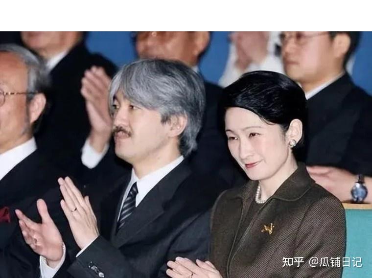 从“灰姑娘”到“笑面狐狸”:秋筱宫纪子妃的宫闱三十年 - 知乎