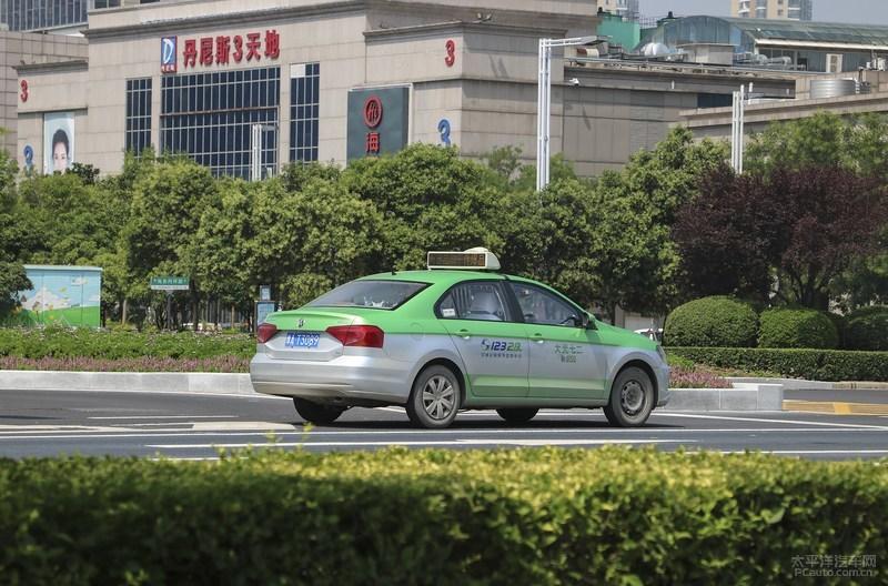 女司机竟如此之多郑州出租车图鉴