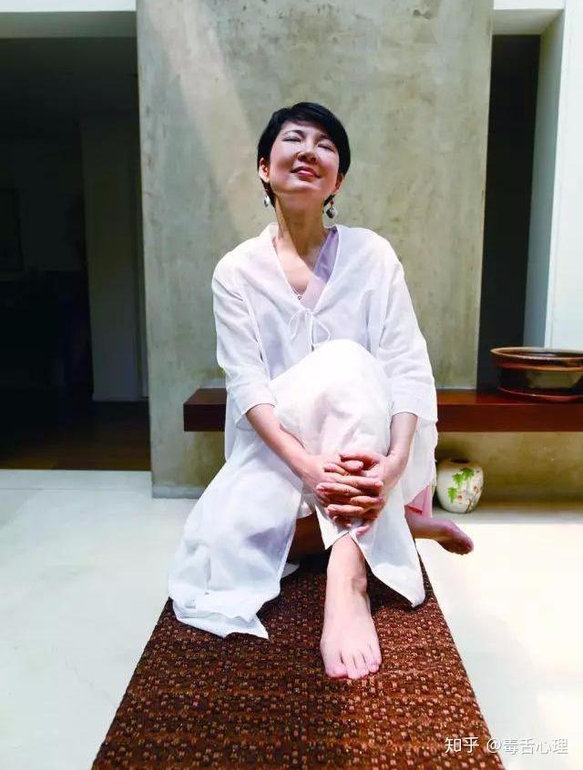 张德芬曾经抑郁让我迷失之后写一本书帮百万人走出困境