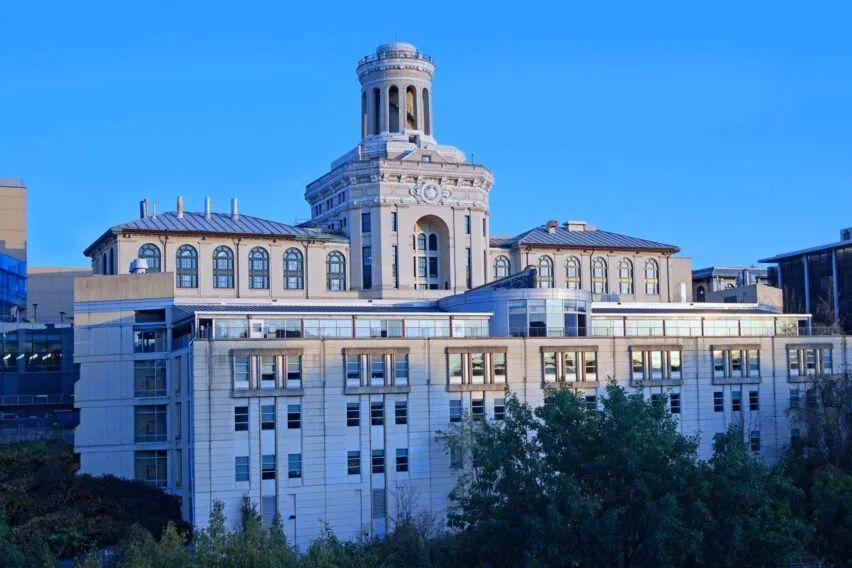 接下来,我们来看看该项目的2023届毕业生的就业情况.(图源:cmu官网)