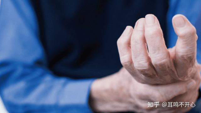 手抖特发性震颤其实很简单,做好这几点轻松就能好! - 知乎
