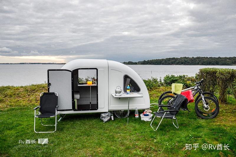 自行车房车露营者:是需求还是噱头?盘点各种自行车拖拽的房车