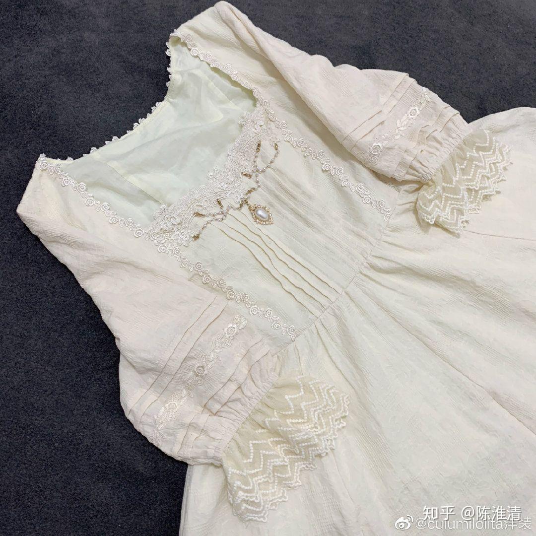 你见过最美的 Lolita 裙是什么样的?