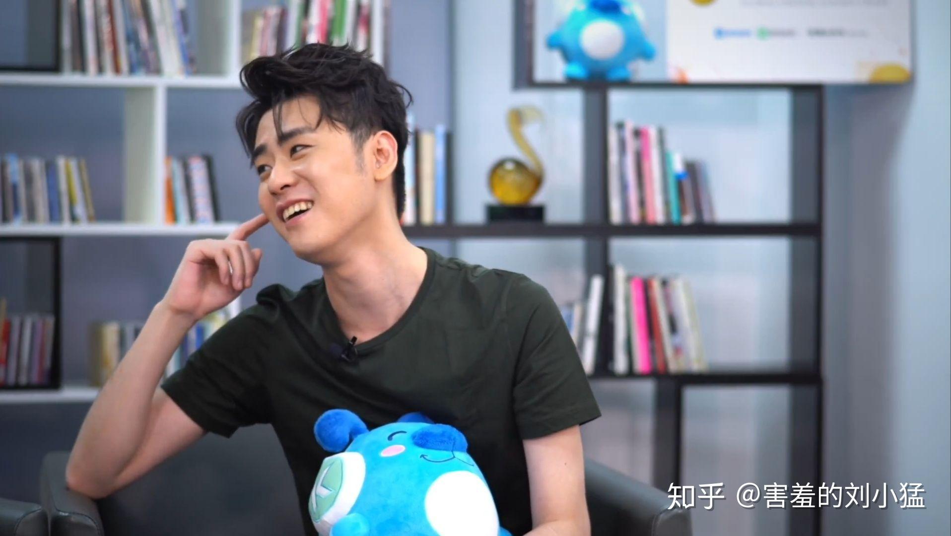 做客酷狗音乐流行音乐全金榜直播节目的张云雷2020-10-16