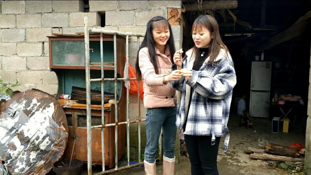 马上就2021年了不出意外又是一个人过你遇见自己喜欢的她了吗