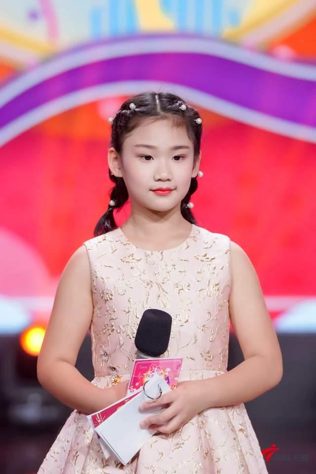 帝尊嘉禾携手嘉佳卡通 全能星春节晚会主持人录制花絮(图11)