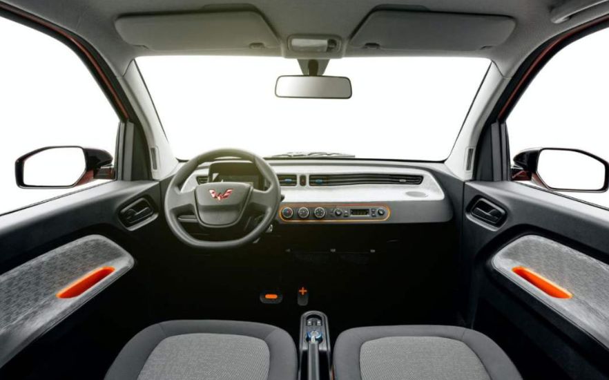 最便宜的汽车多少钱落地 v2-4101352e0c184ddeb200fd2d2d129f57_r.jpg