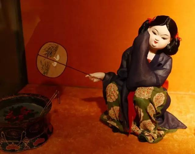 【服饰篇】唐代宫廷画家张萱《捣练图》赏析 - 知乎